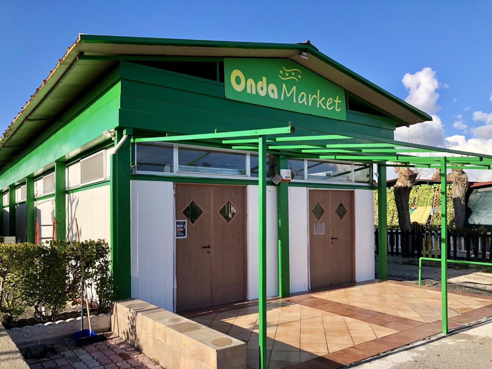 Onda Camping Village Ardea Buitenkant foto