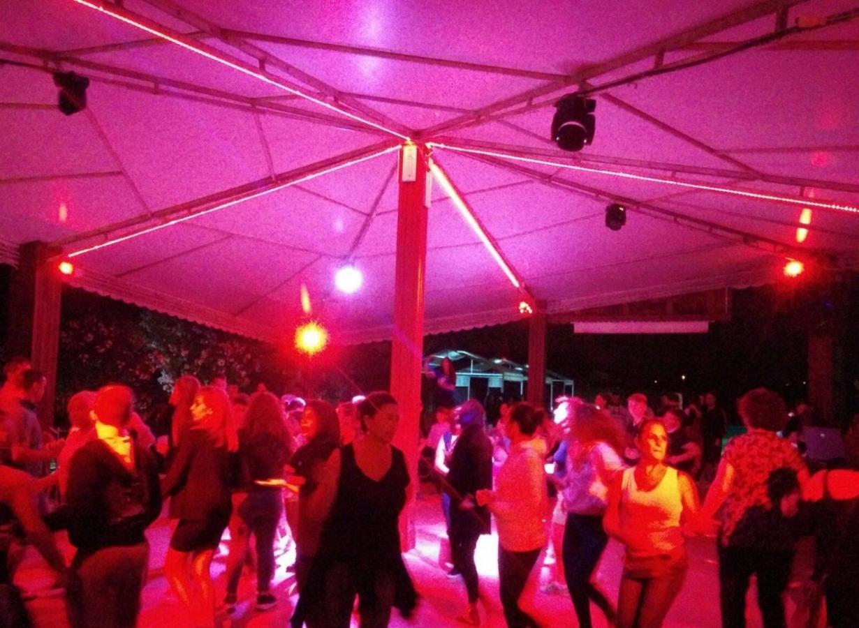Onda Camping Village Ardea Buitenkant foto