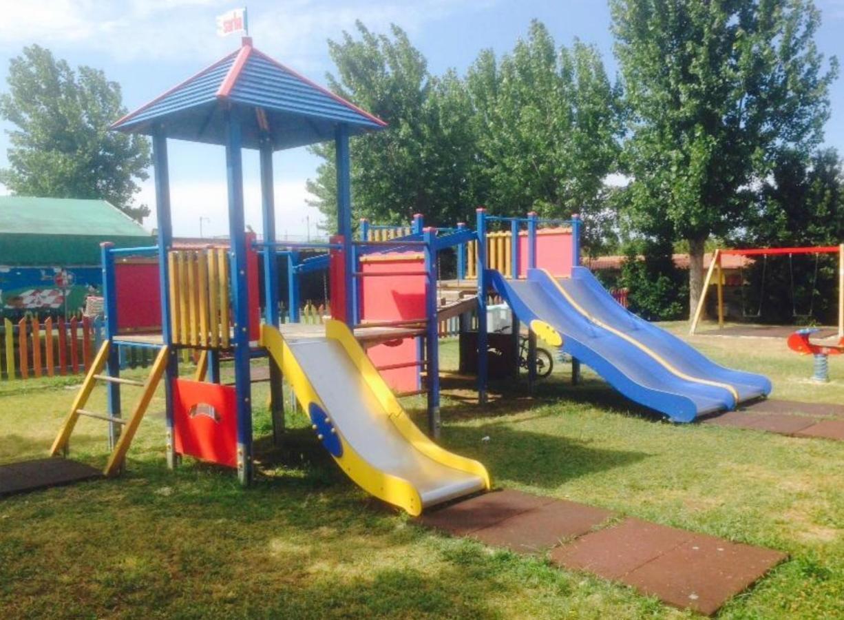 Onda Camping Village Ardea Buitenkant foto